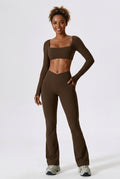 Conjunto Fitness Feminino com Legging Flare e Top Cropped