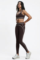 Conjunto Fitness Feminino Listrado – Estilo e Versatilidade