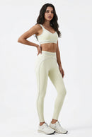 Conjunto Fitness Feminino Listrado – Estilo e Versatilidade